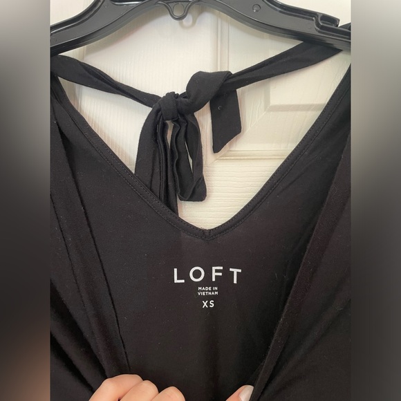 LOFT Black long sleeve comfy top with tie in the back XS - Picture 3 of 3